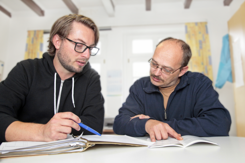 Mitarbeiter/in im Empfangsdienst (m/w/d) Mitarbeiter/in im Empfangsdienst (m/w/d)